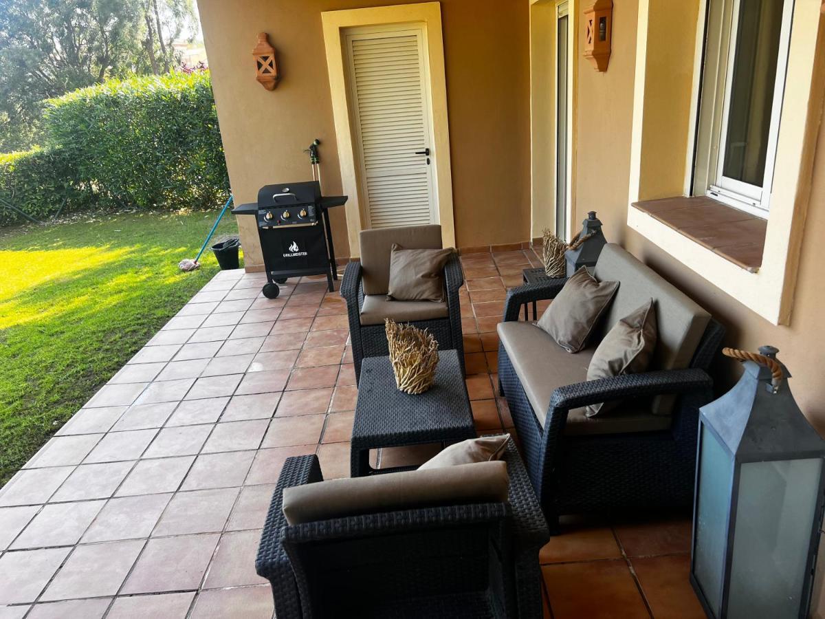 Elegant And Spacious Garden Apartment With Beautiful Views Ojen Exterior photo