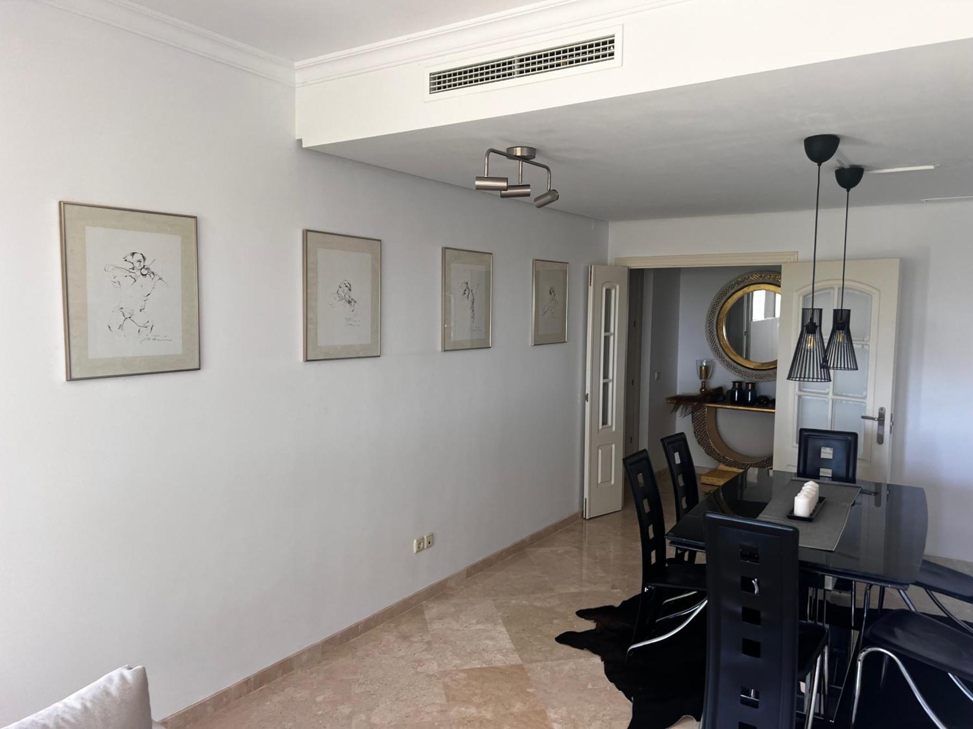 Elegant And Spacious Garden Apartment With Beautiful Views Ojen Exterior photo